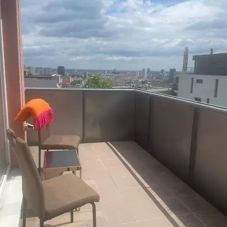 Апартаменты Koliba Hilltop With Private Parking *