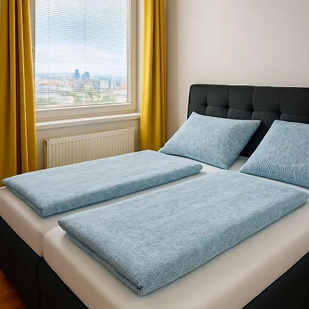 Koliba Hilltop With Private Parking Апартаменты Братислава